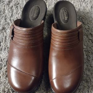 Clark's Clogs